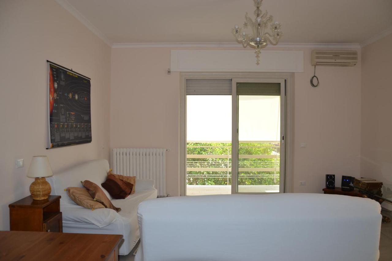 La Casa Del Mare Nettuno Exterior foto